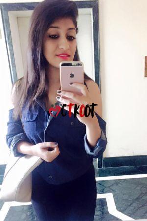 Liza genuine call girl in Hyderabad