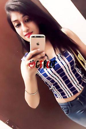 Liza genuine call girl in Hyderabad